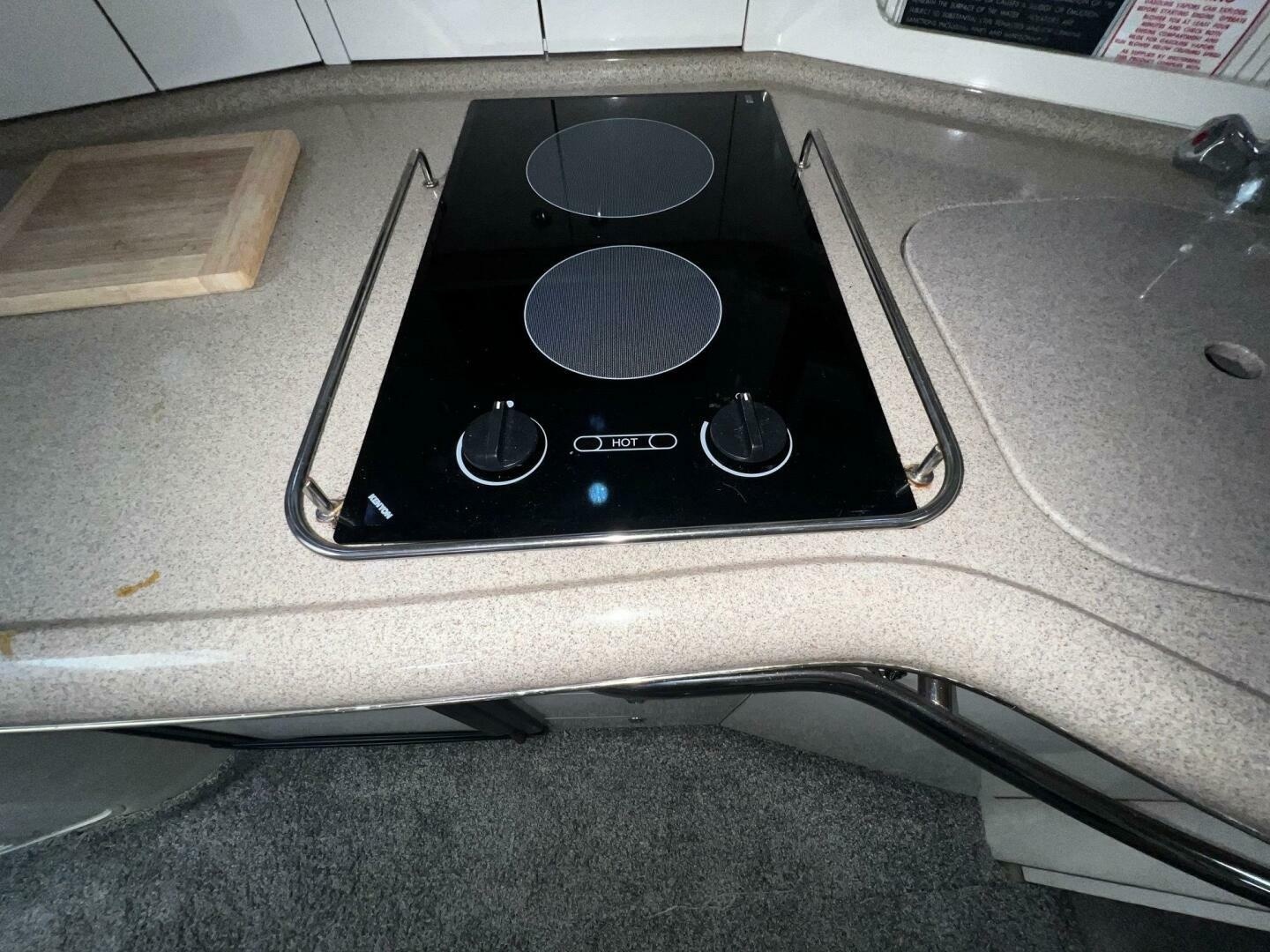1997 Sea Ray 330 Express