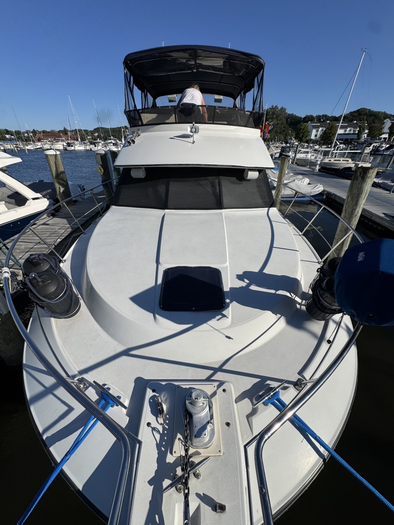 1991 Carver 3608 Aft Cabin Motor Yacht