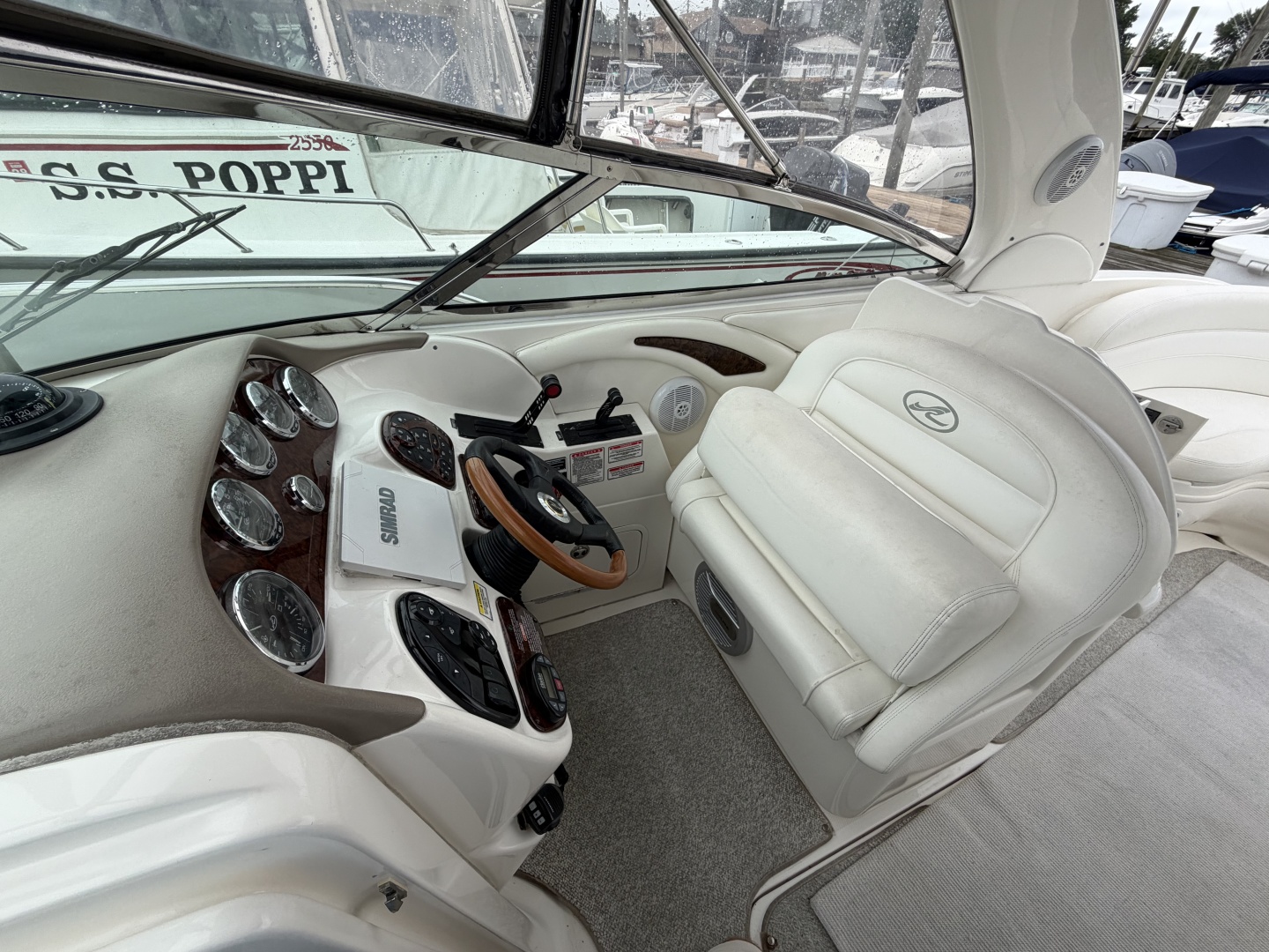 29ft Sea Ray Yacht For Sale
