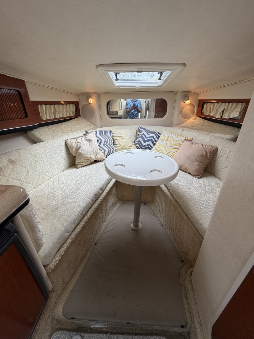 29ft Sea Ray Yacht For Sale