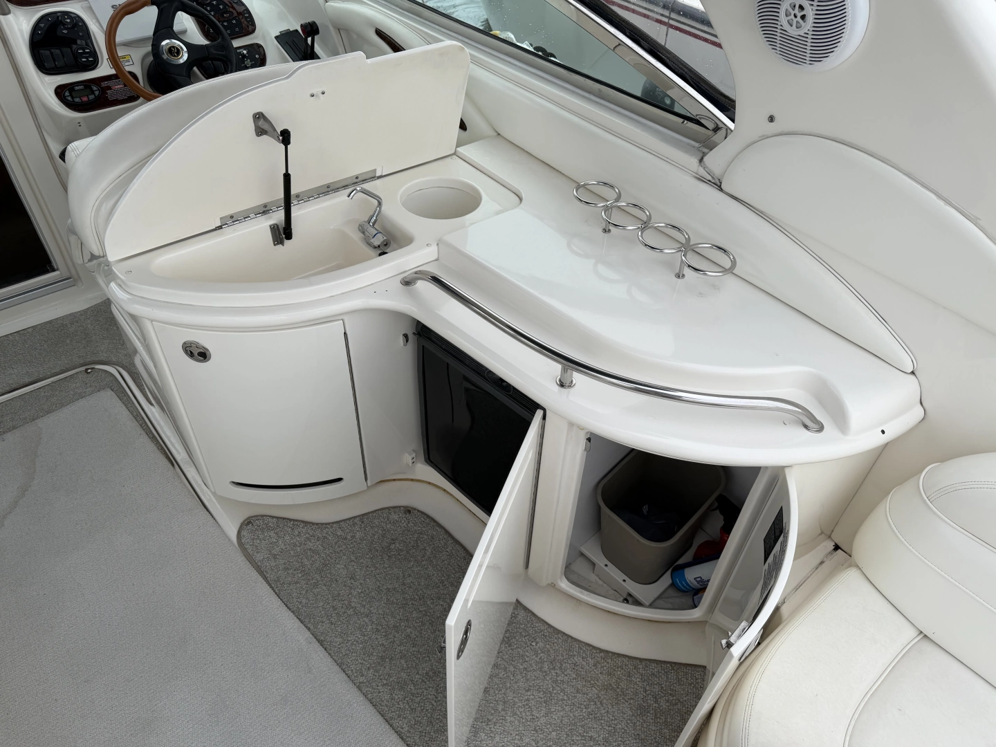 29ft Sea Ray Yacht For Sale 29ft Sea Ray Yacht For Sale