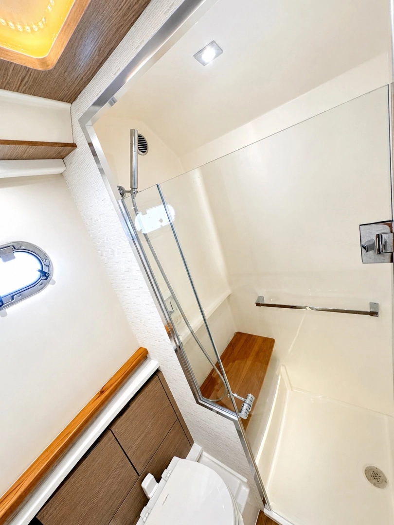 Tiara Yachts 48 LS Yacht For Sale