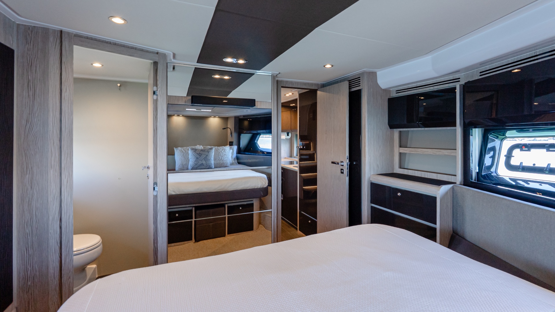 2019 Azimut Atlantis 51
