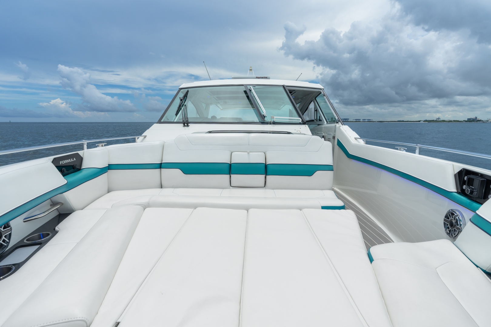 43ft Formula Yacht For Sale