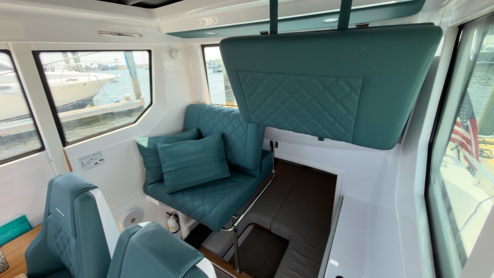 RELENTLESS 28ft Axopar Yacht For Sale