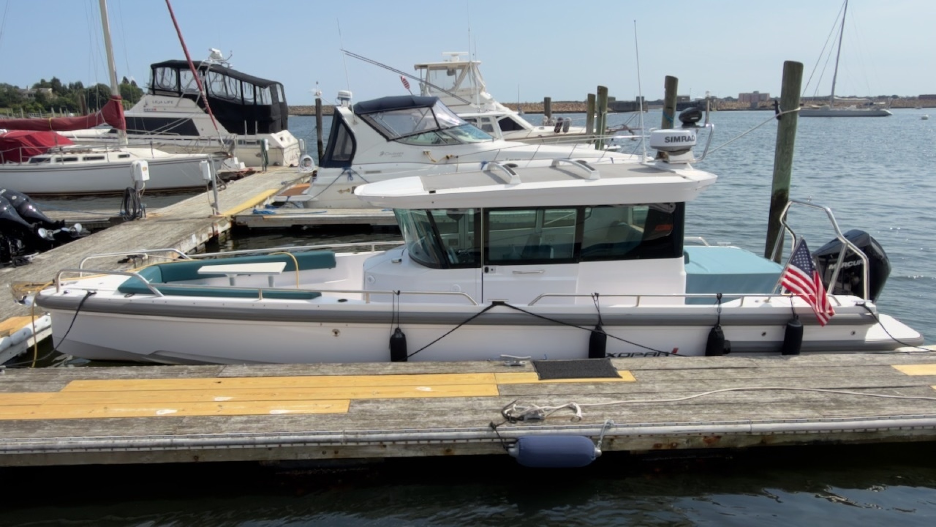 2023 Axopar 28 Cabin