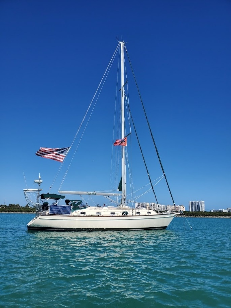 2006 Island Packet 440