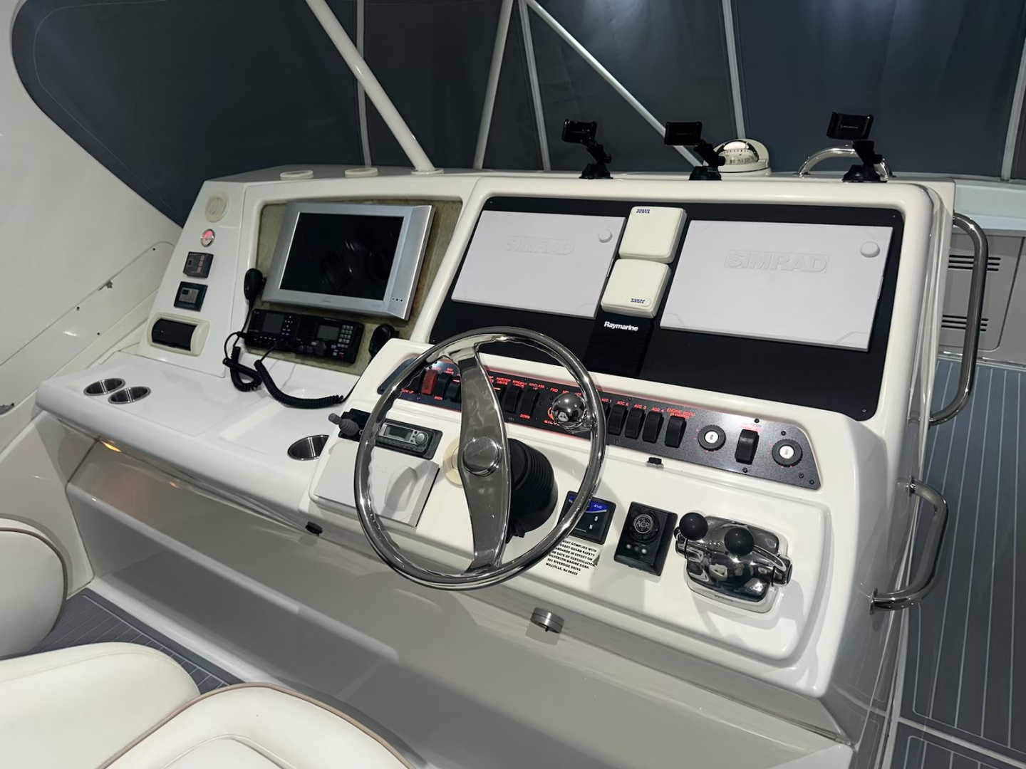 A Whole New World 50ft Silverton Yacht For Sale A Whole New World 50ft Silverton Yacht For Sale