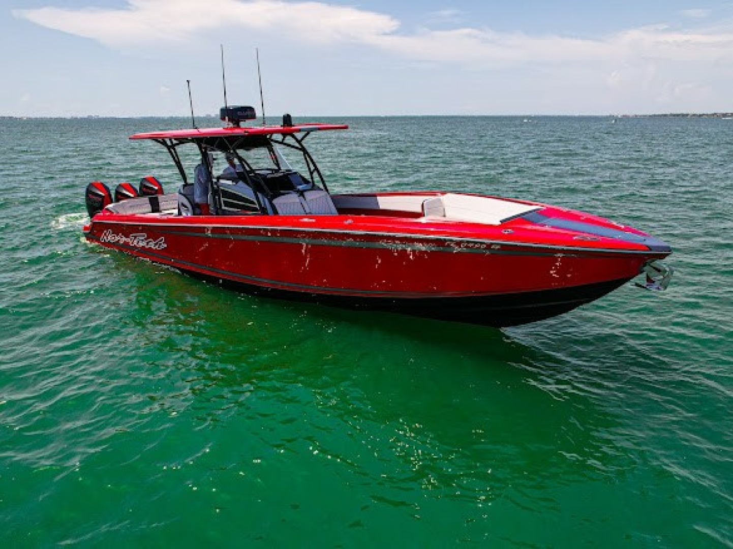2022 Nor-Tech 390 Sport