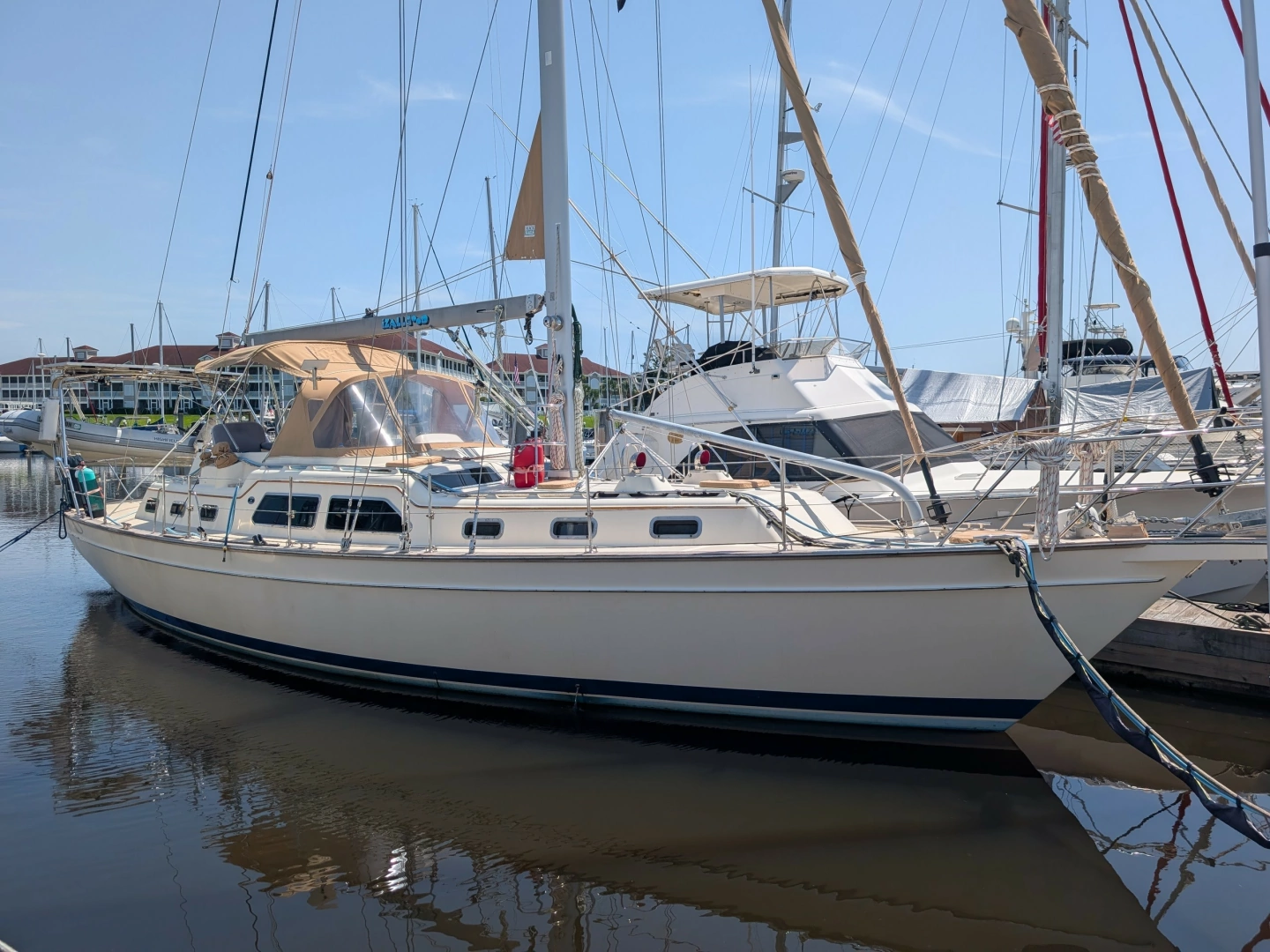 2008 Island Packet 465, photo 1 of 30