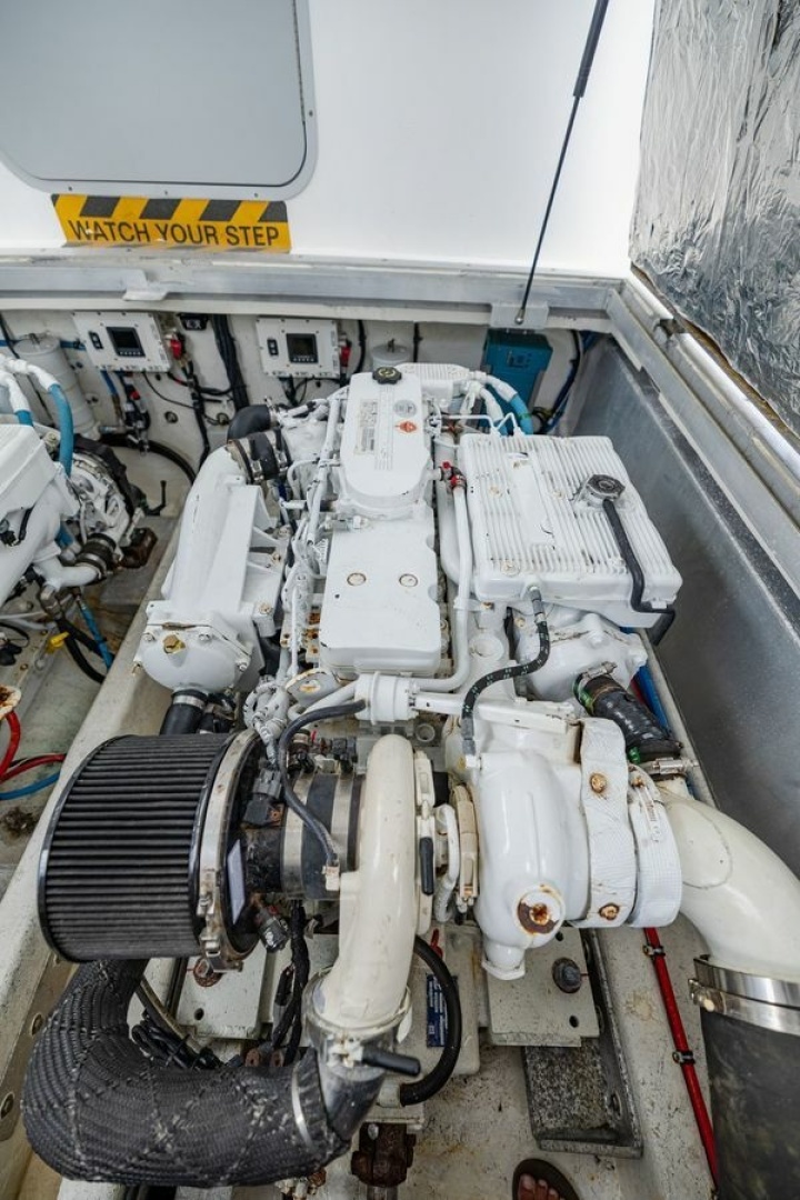 2019 Newton 36' Dive Special
