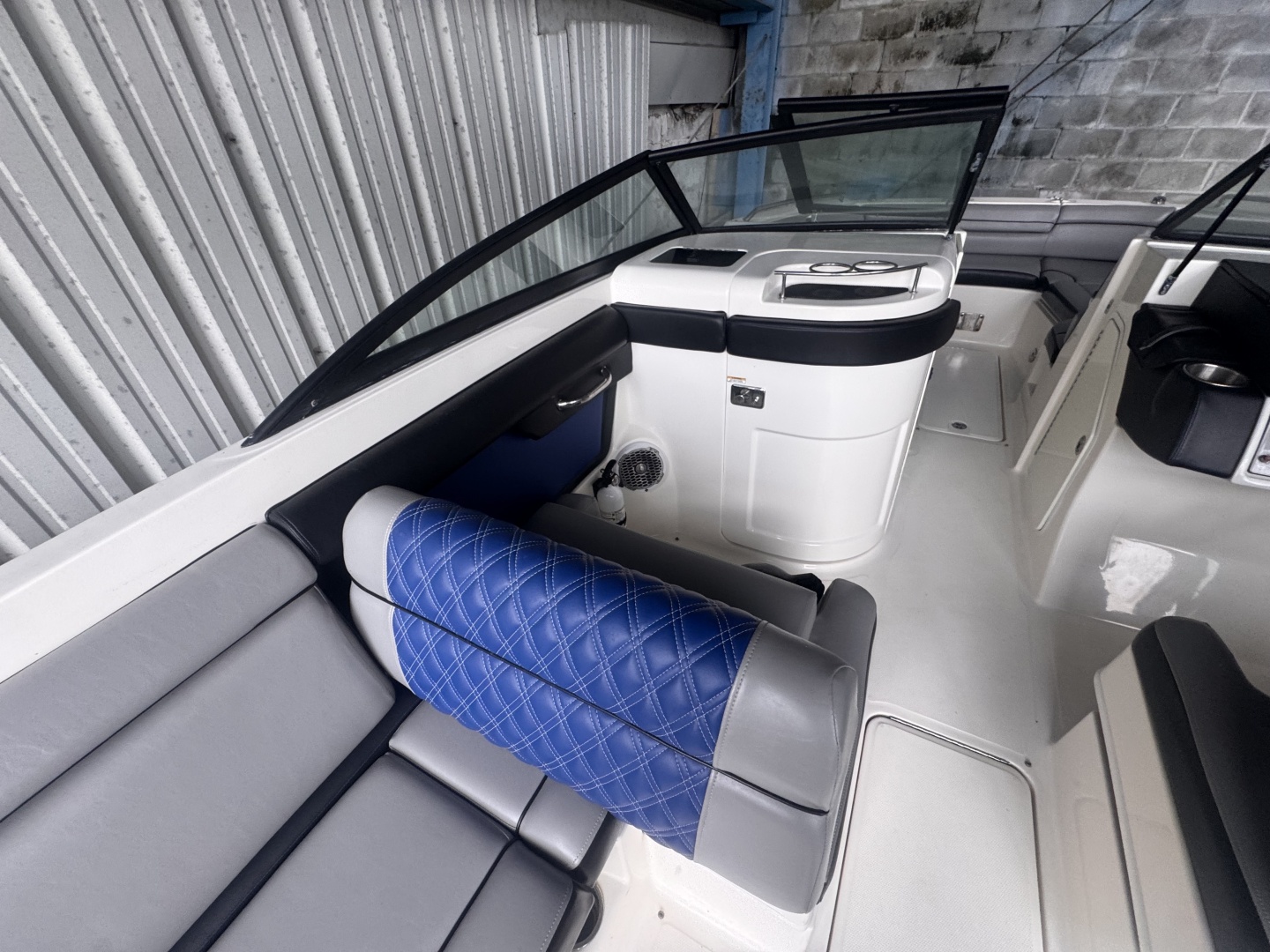 27ft Sea Ray Yacht For Sale 27ft Sea Ray Yacht For Sale