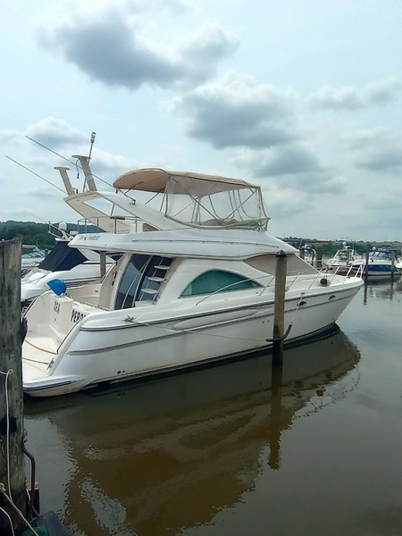 2000 Maxum 4600 SCB