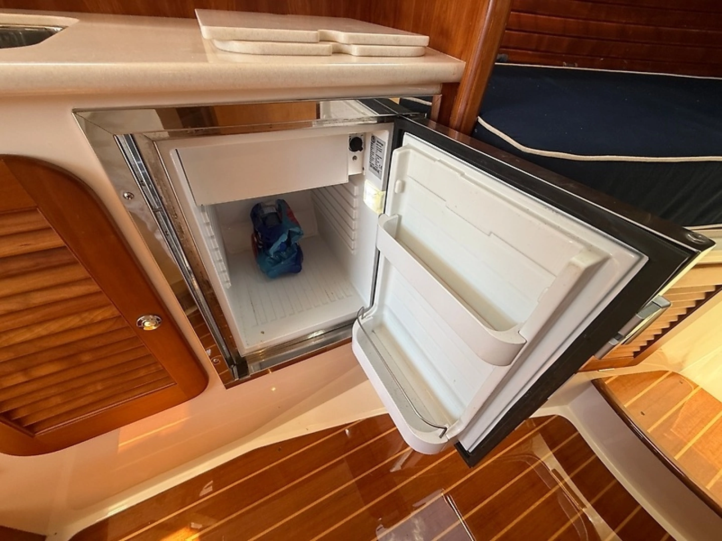 Hinckley Talaria 34 Yacht For Sale