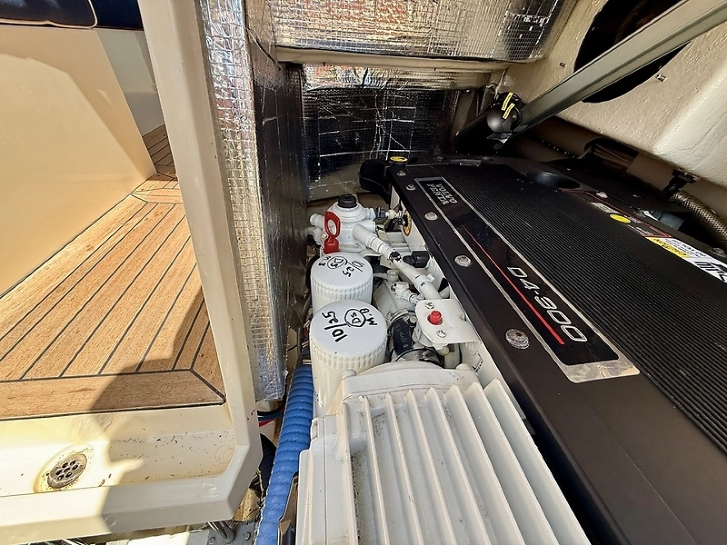 Hinckley Talaria 34 Yacht For Sale