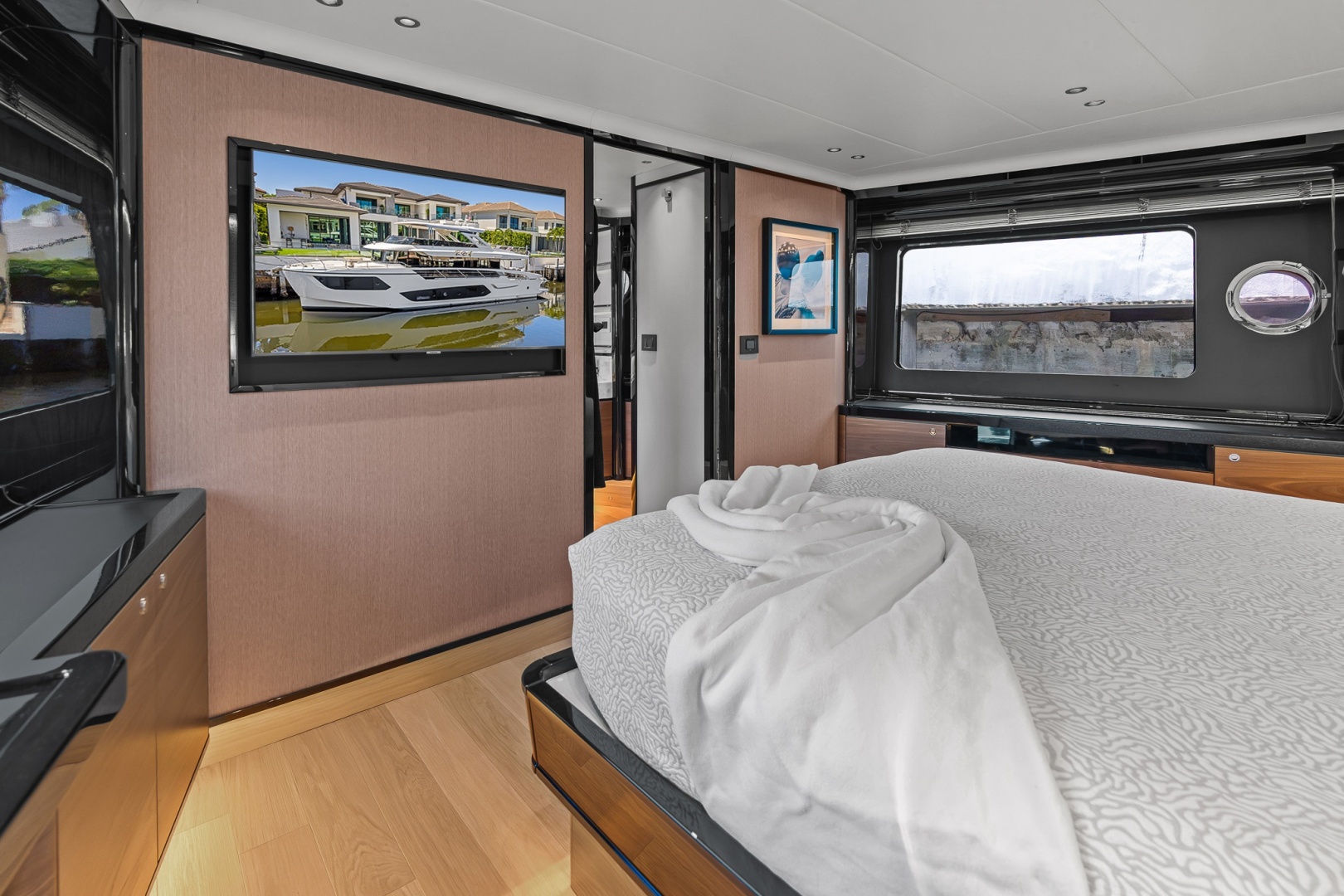 2023 Absolute Navetta 75