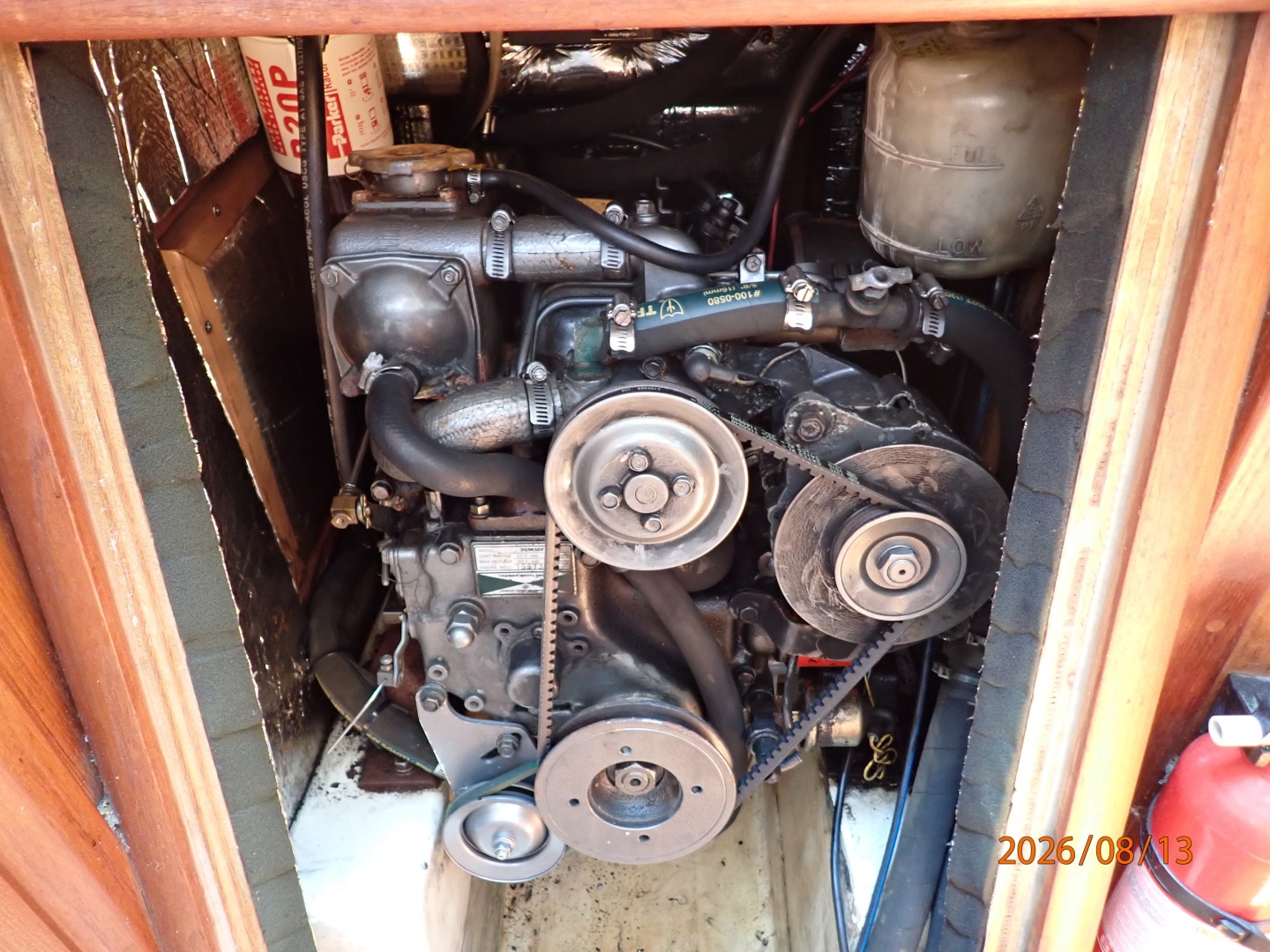 Hunter 336 auxiliary access1