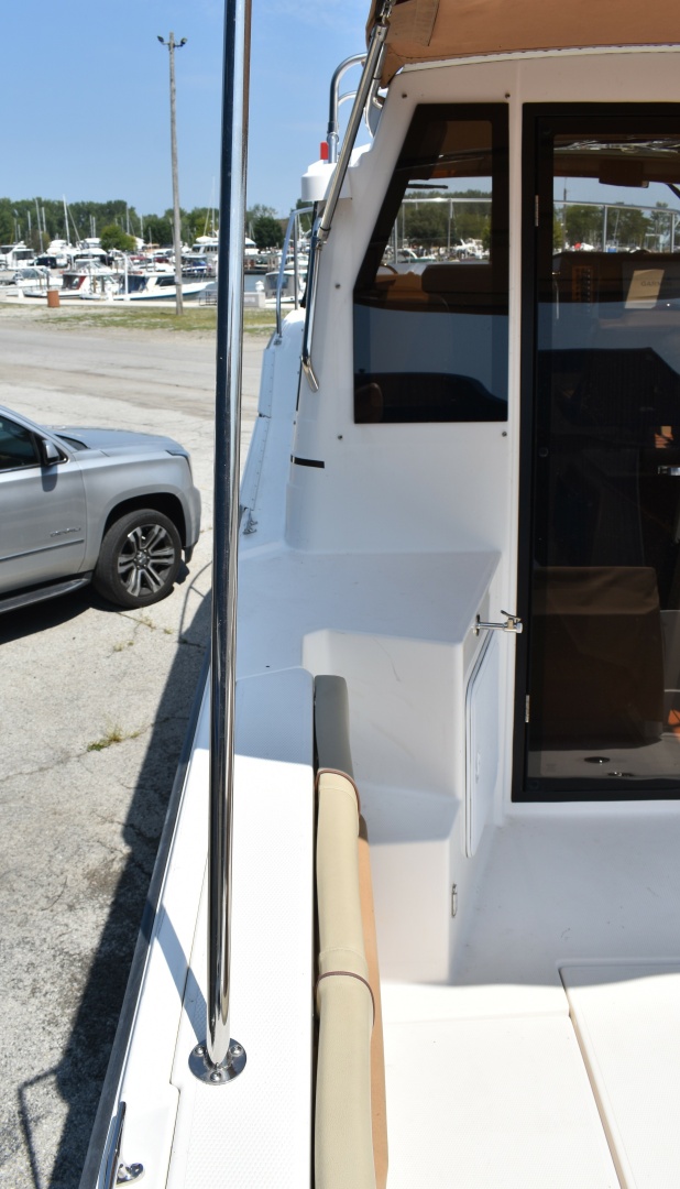 2019 Ranger Tugs R27LE