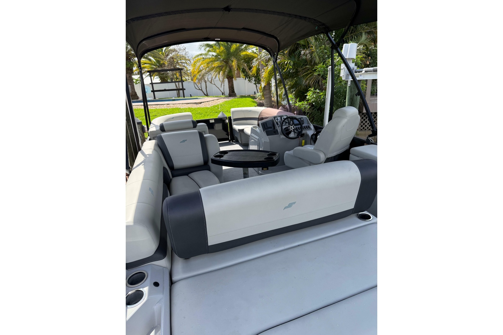 23ft Starcraft Yacht For Sale