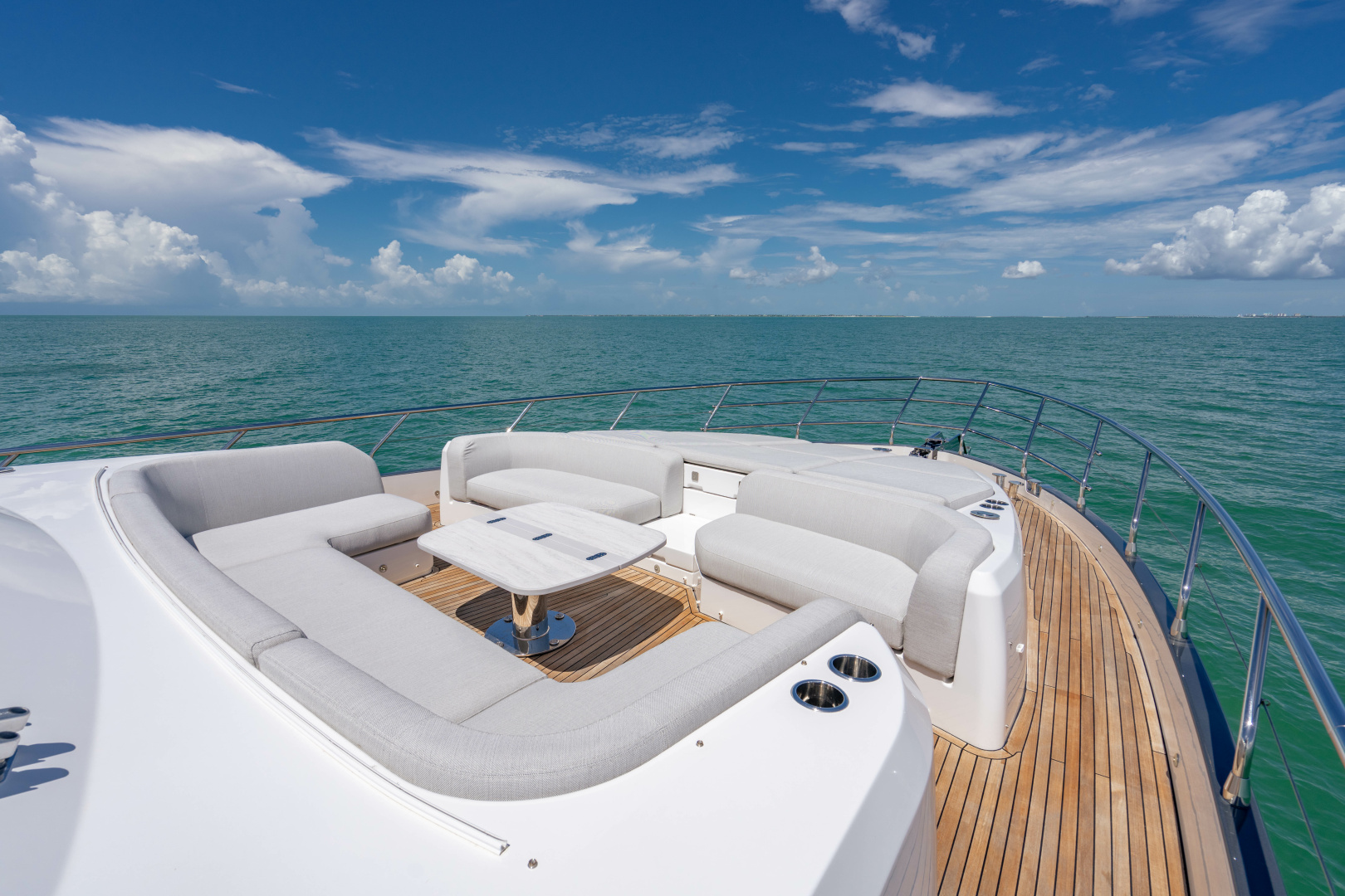 2025 Azimut FLY 78