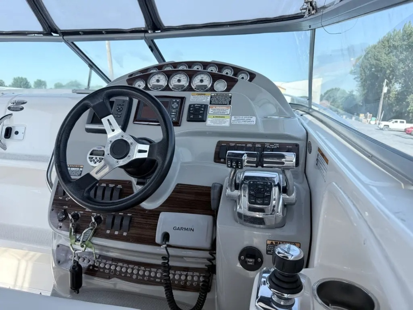 31ft Bayliner Yacht For Sale