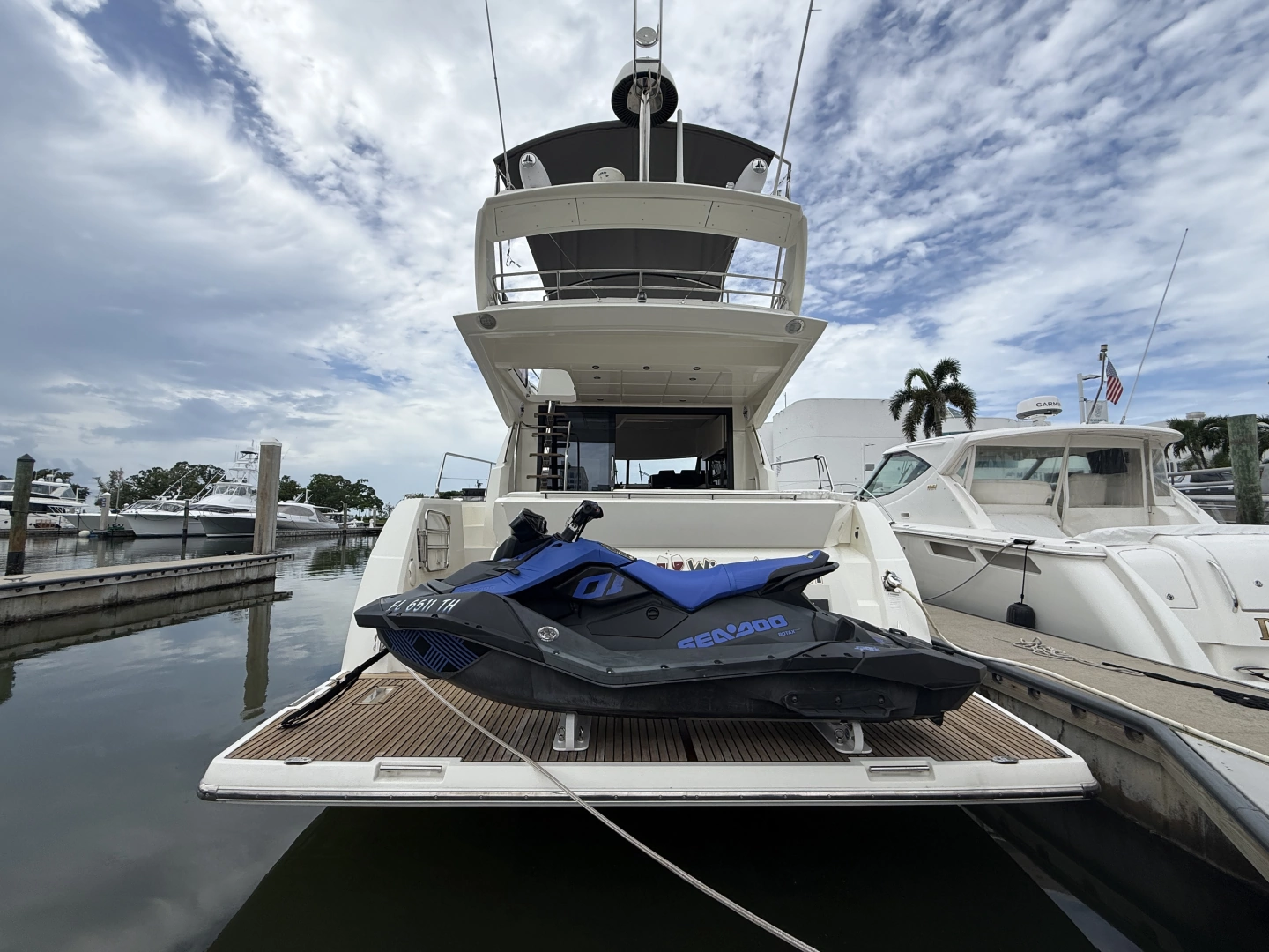 Prestige 460 Yacht For Sale