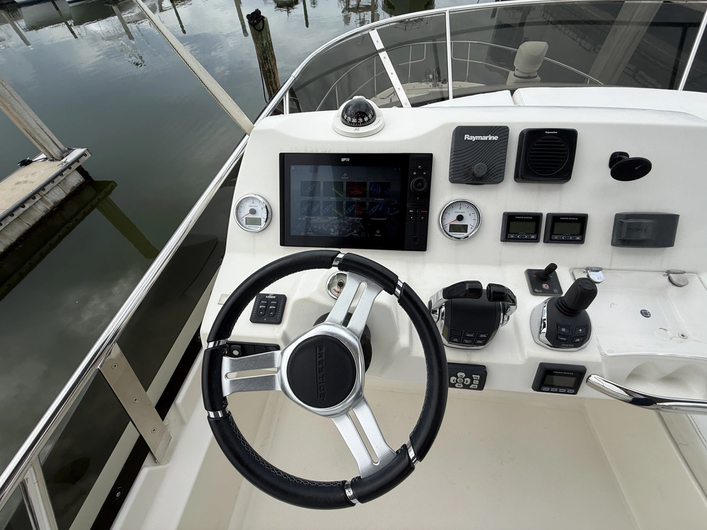 Prestige 460 Yacht For Sale