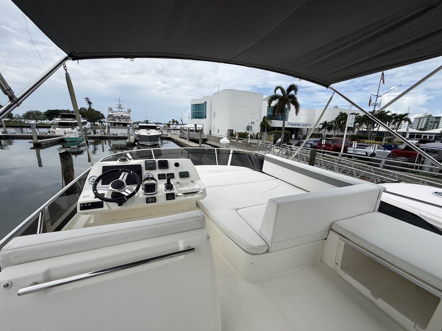 2018 Prestige 460