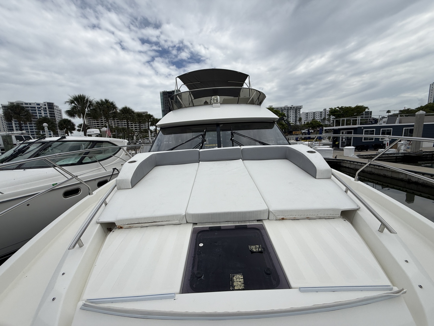 2018 Prestige 460