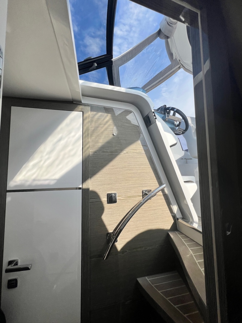 28ft Cobrey Yacht For Sale