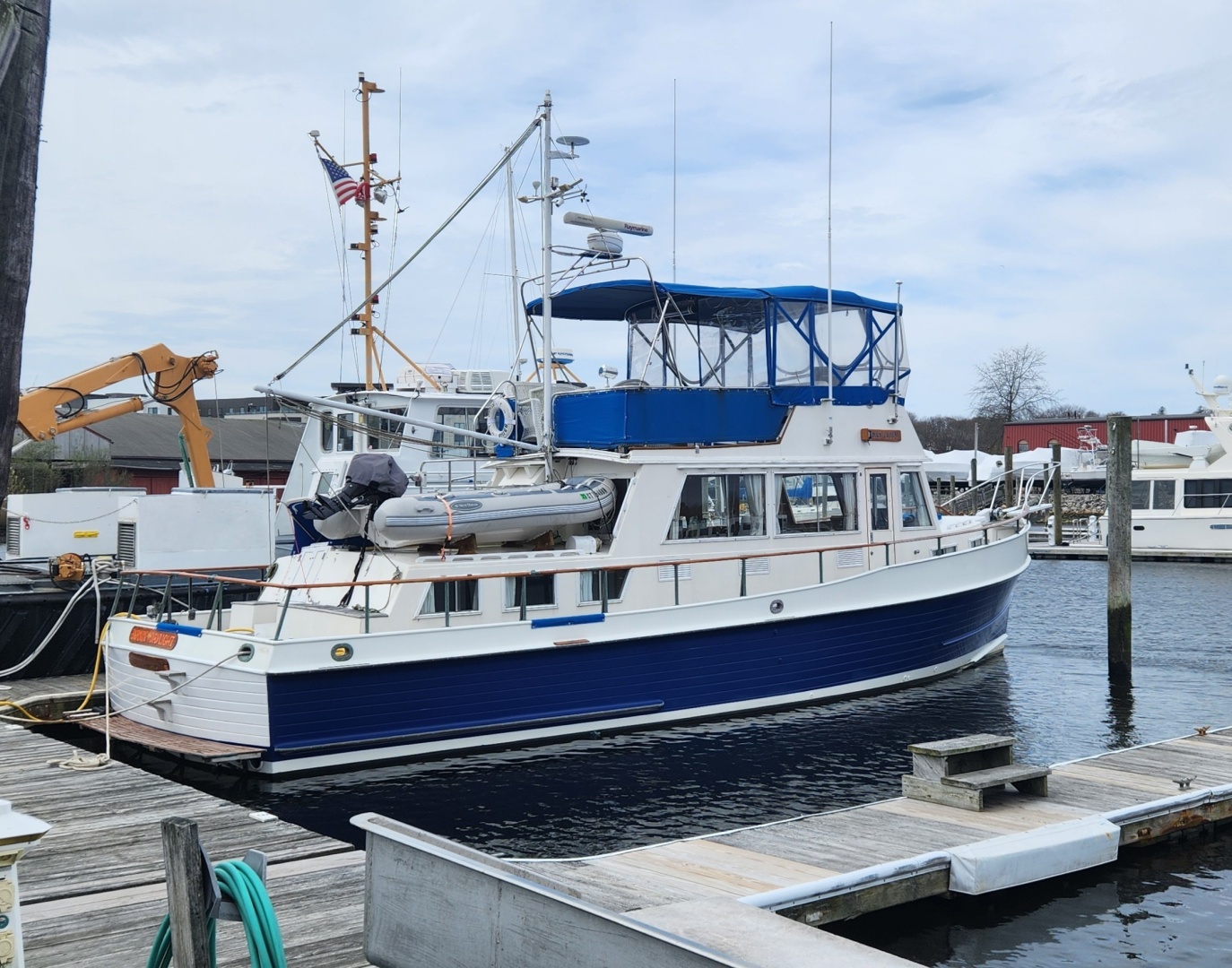 1983 Grand Banks Classic