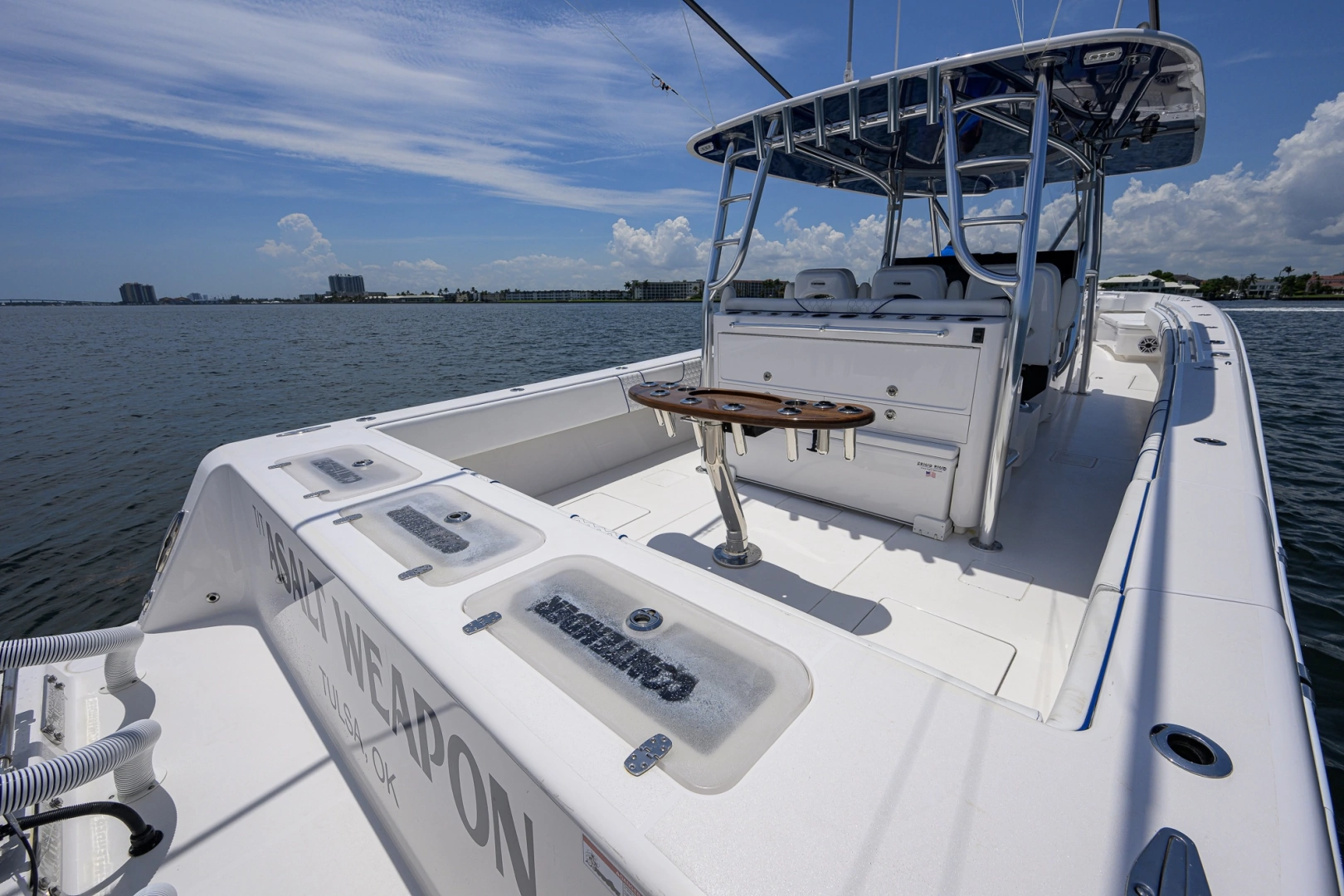 Contender 44ST Yacht For Sale