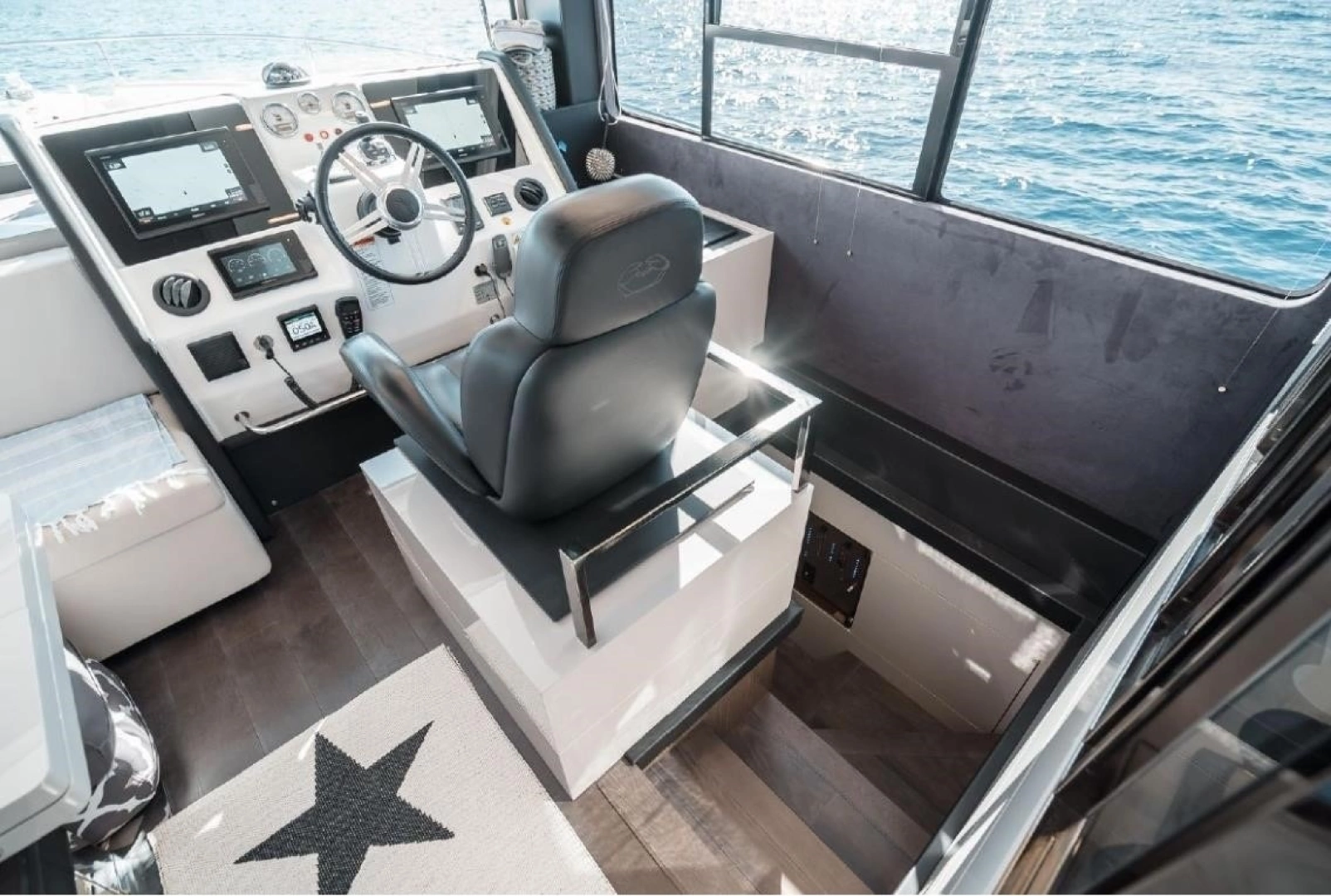 Cranchi T53 LD Yacht For Sale