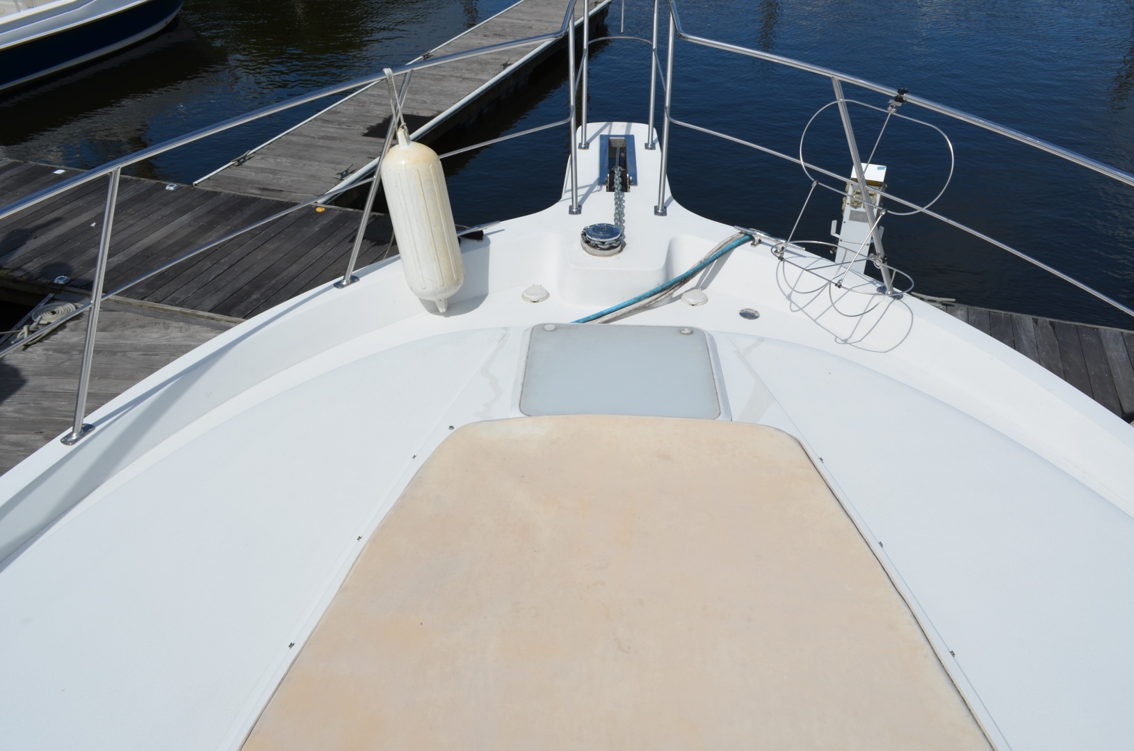 Andiamo 44ft Carver Yacht For Sale