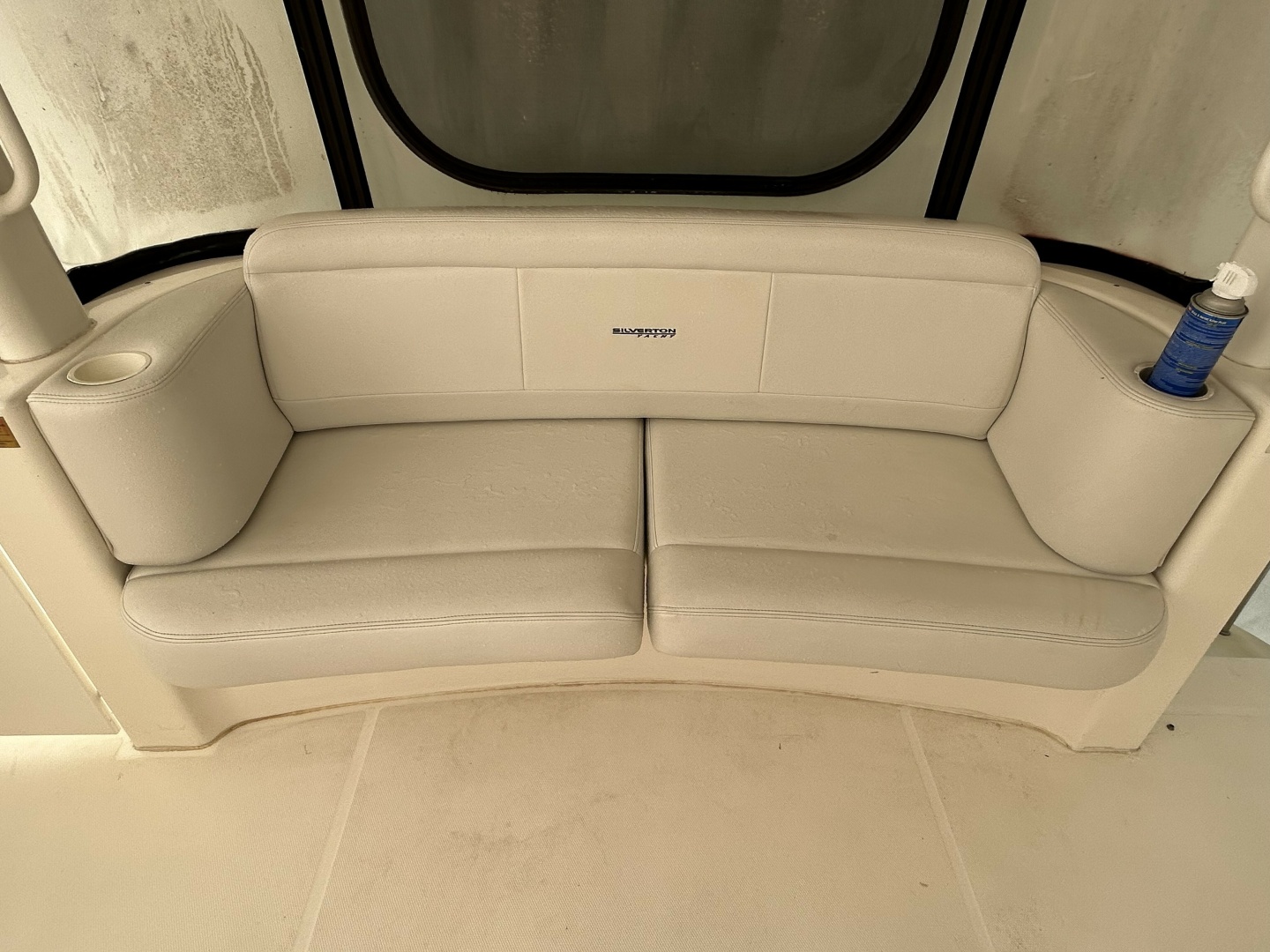 39ft Silverton Yacht For Sale