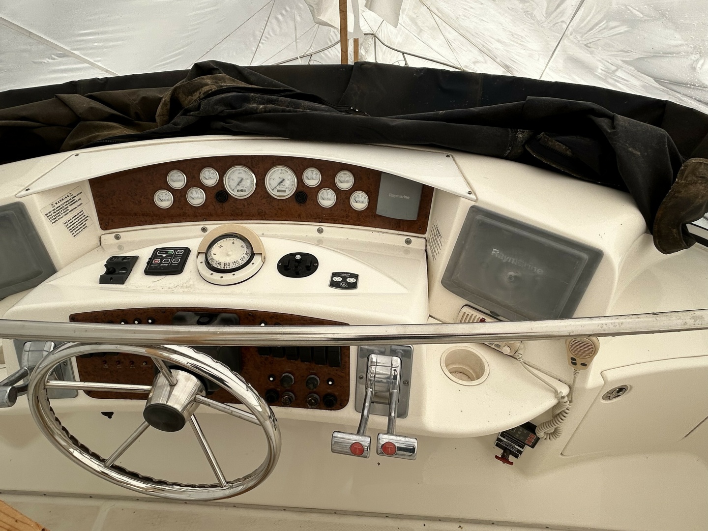 39ft Silverton Yacht For Sale