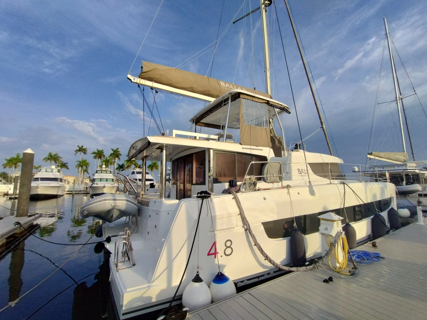 Bali 4.8 Yacht For Sale
