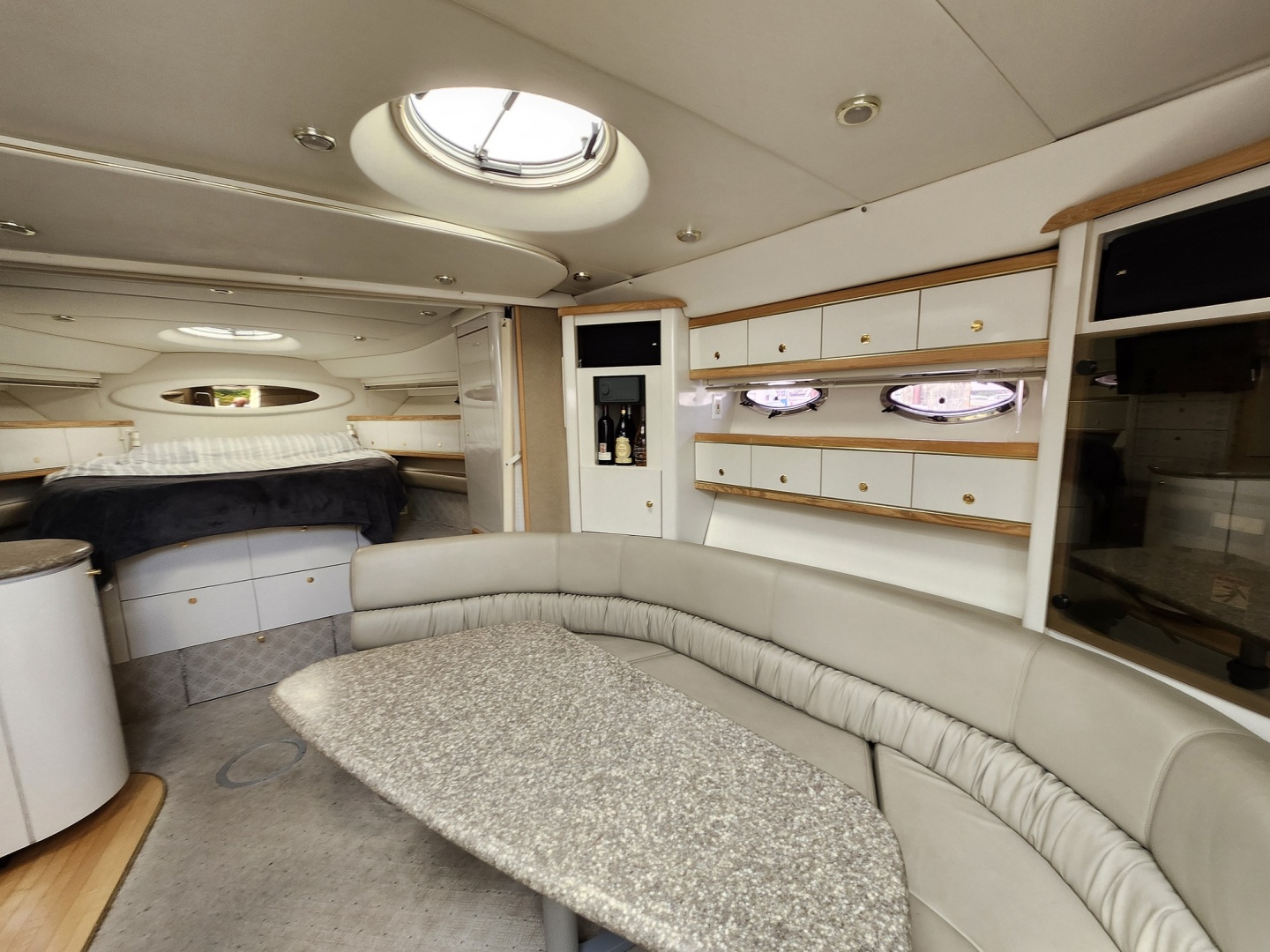 41ft Maxum Yacht For Sale 41ft Maxum Yacht For Sale