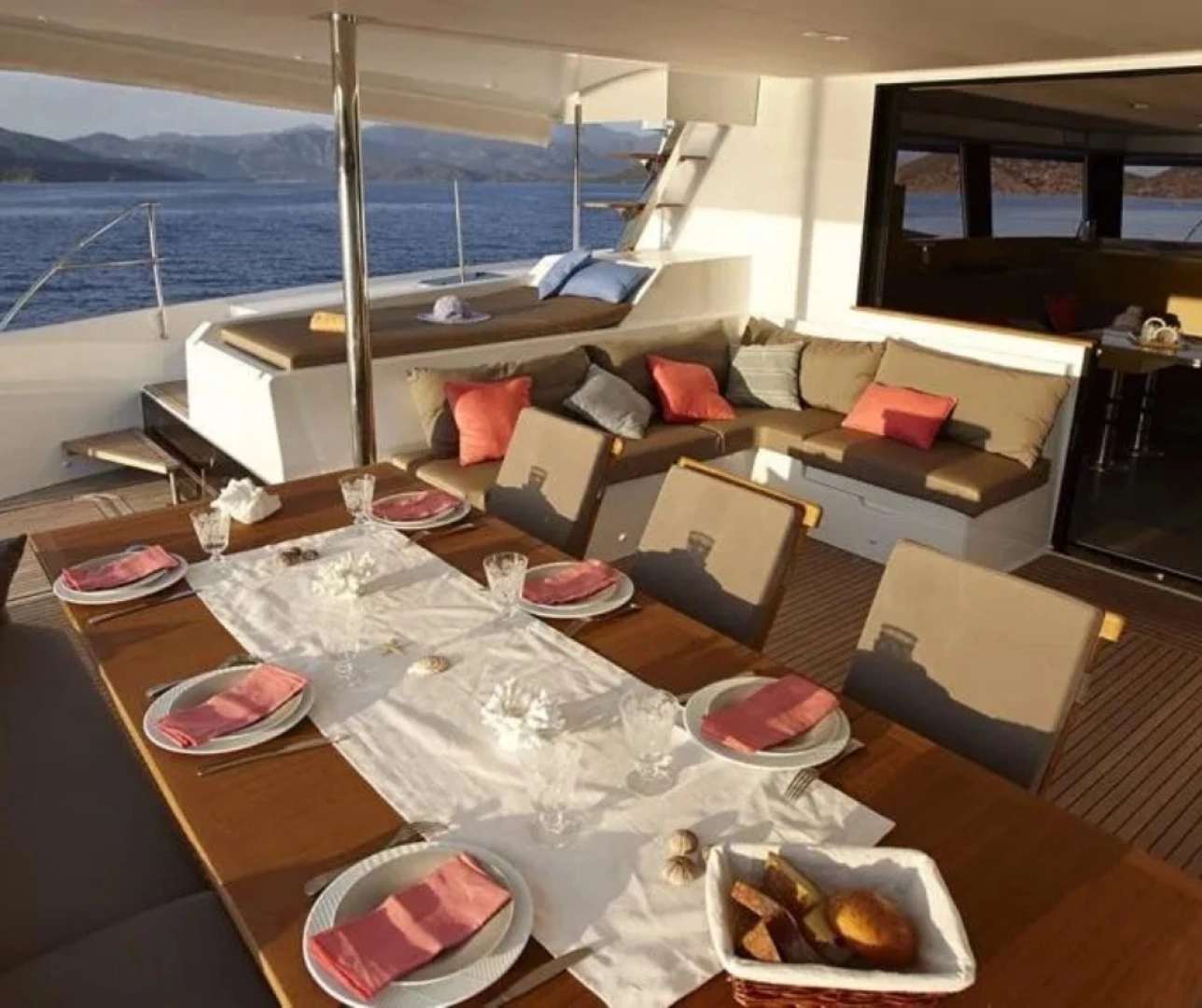 Fountaine Pajot Ipanema 58 Yacht For Sale