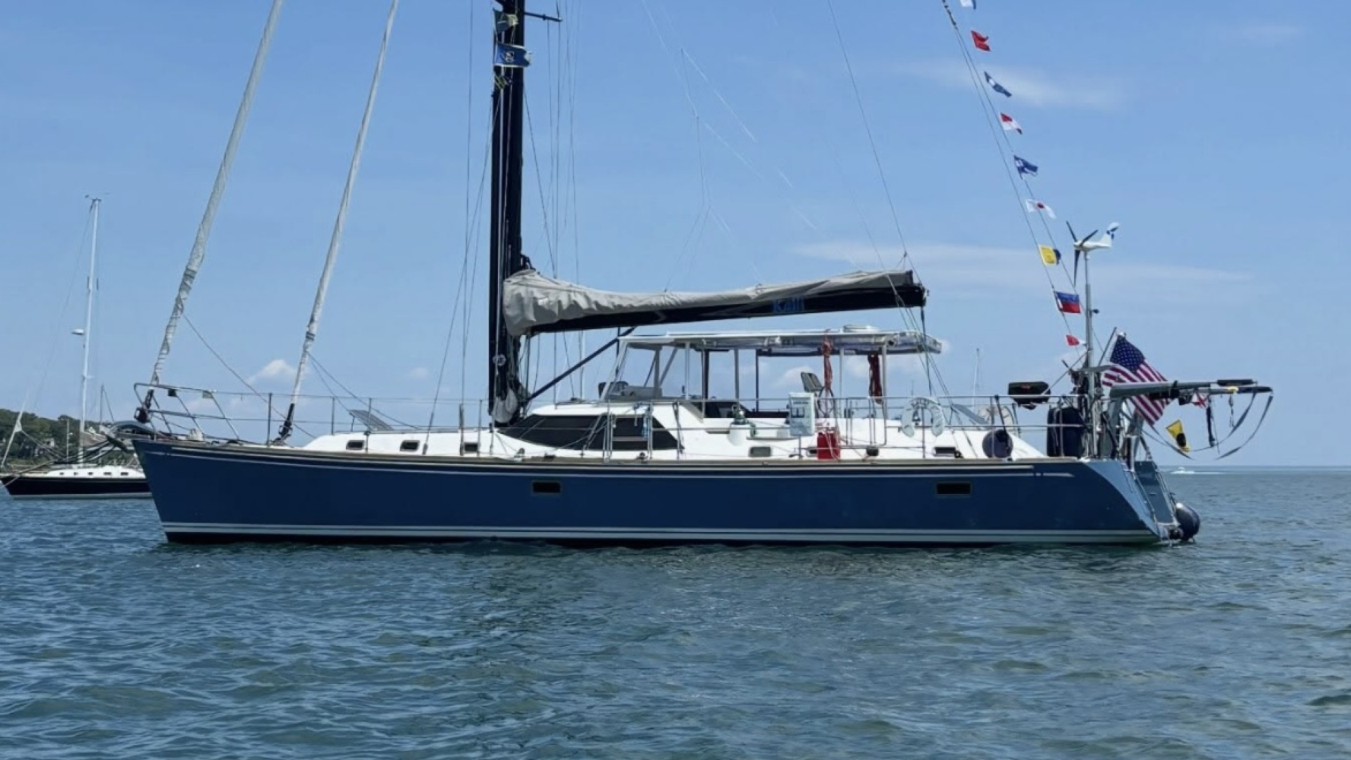 2015 Hylas 56