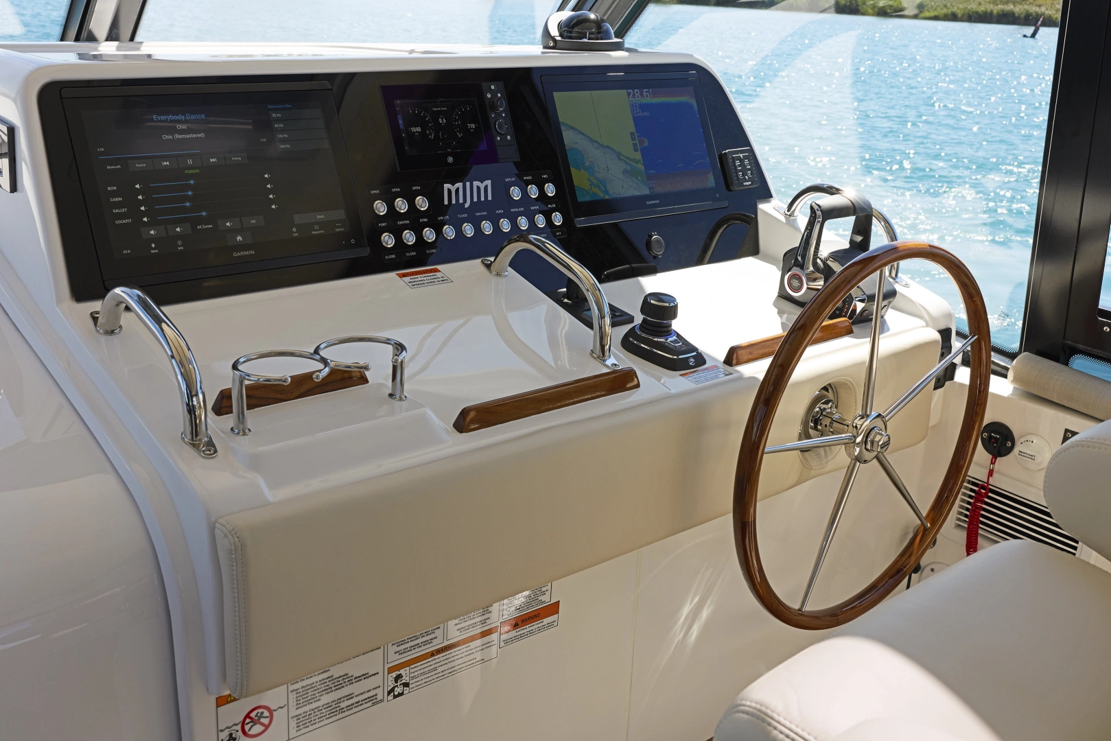 MJM 47X Yacht For Sale