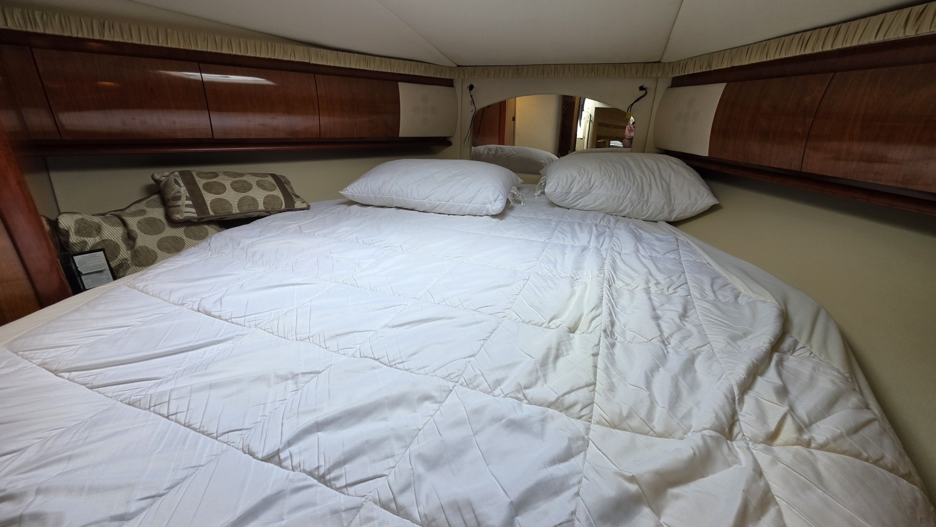 2005 Sea Ray 420 Sundancer