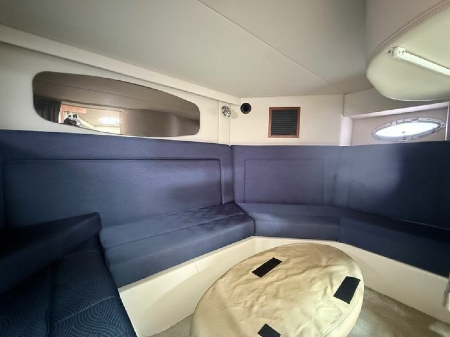 30ft Cruisers Yachts Yacht For Sale