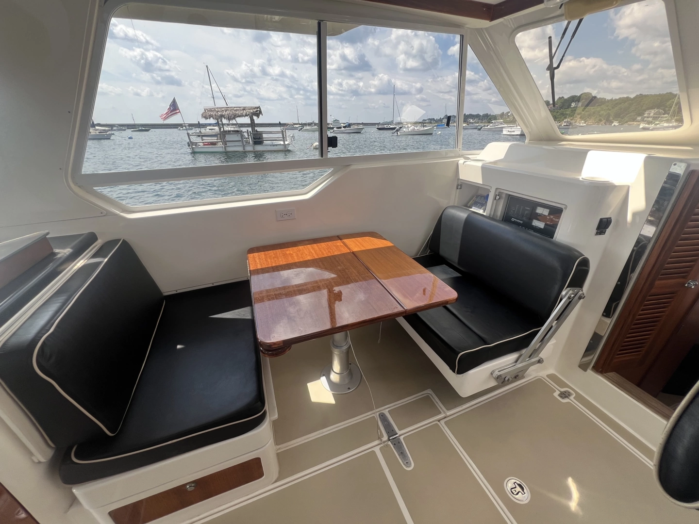 True North 33 Yacht For Sale
