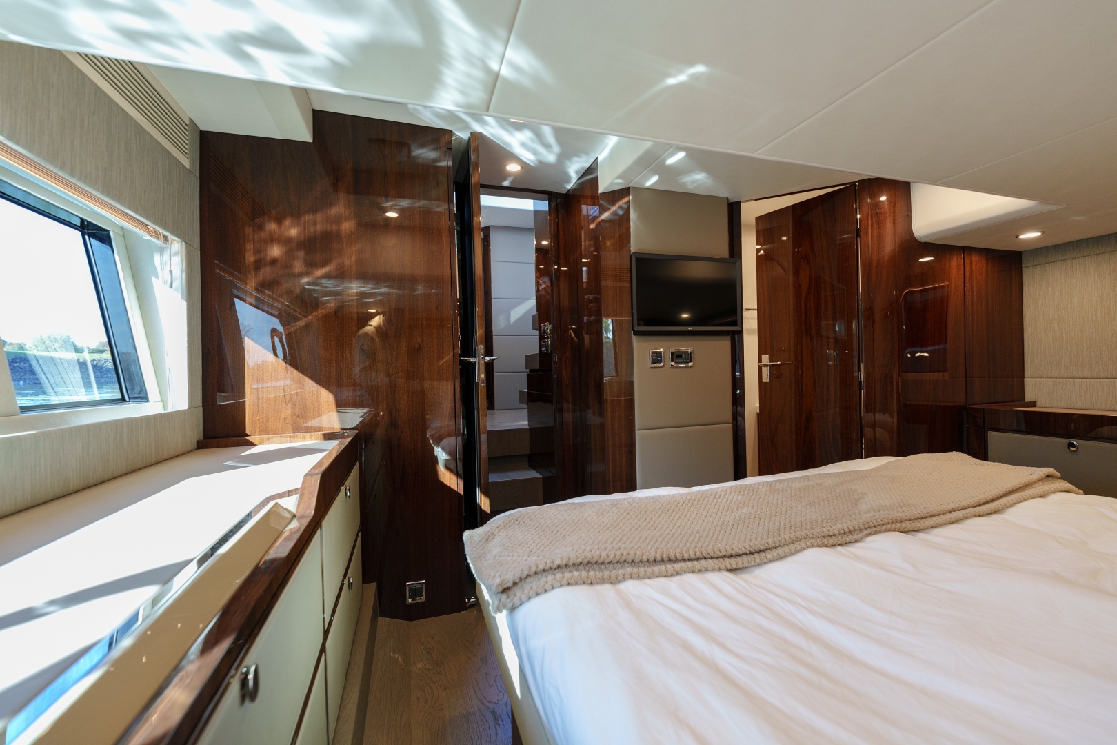 2023 Fairline Targa 50