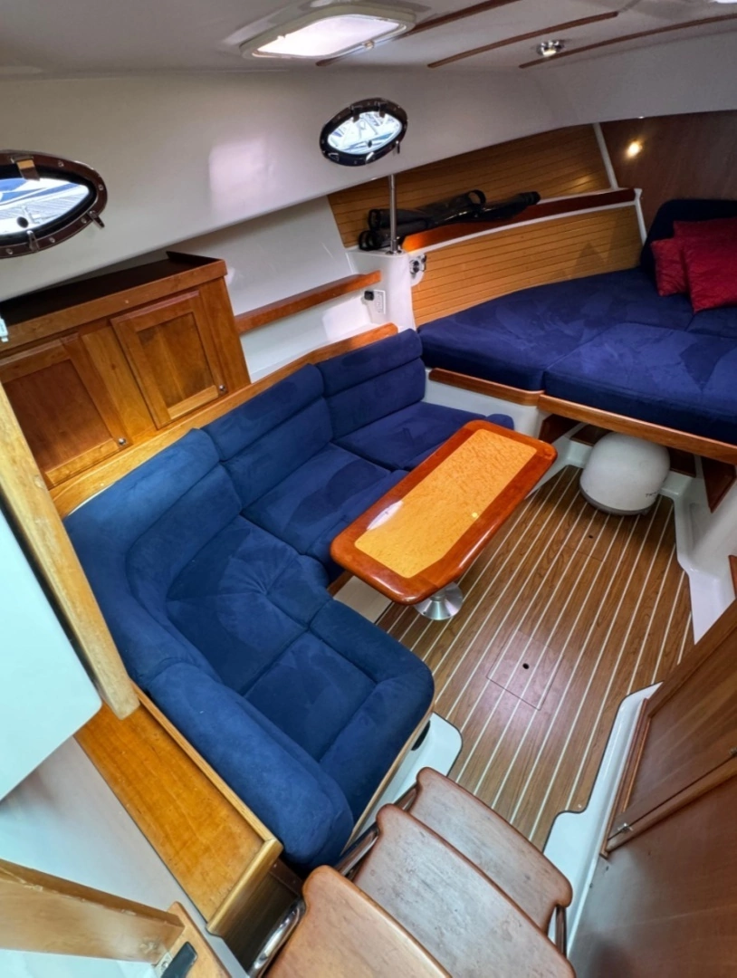 Back Cove 33 Yacht For Sale