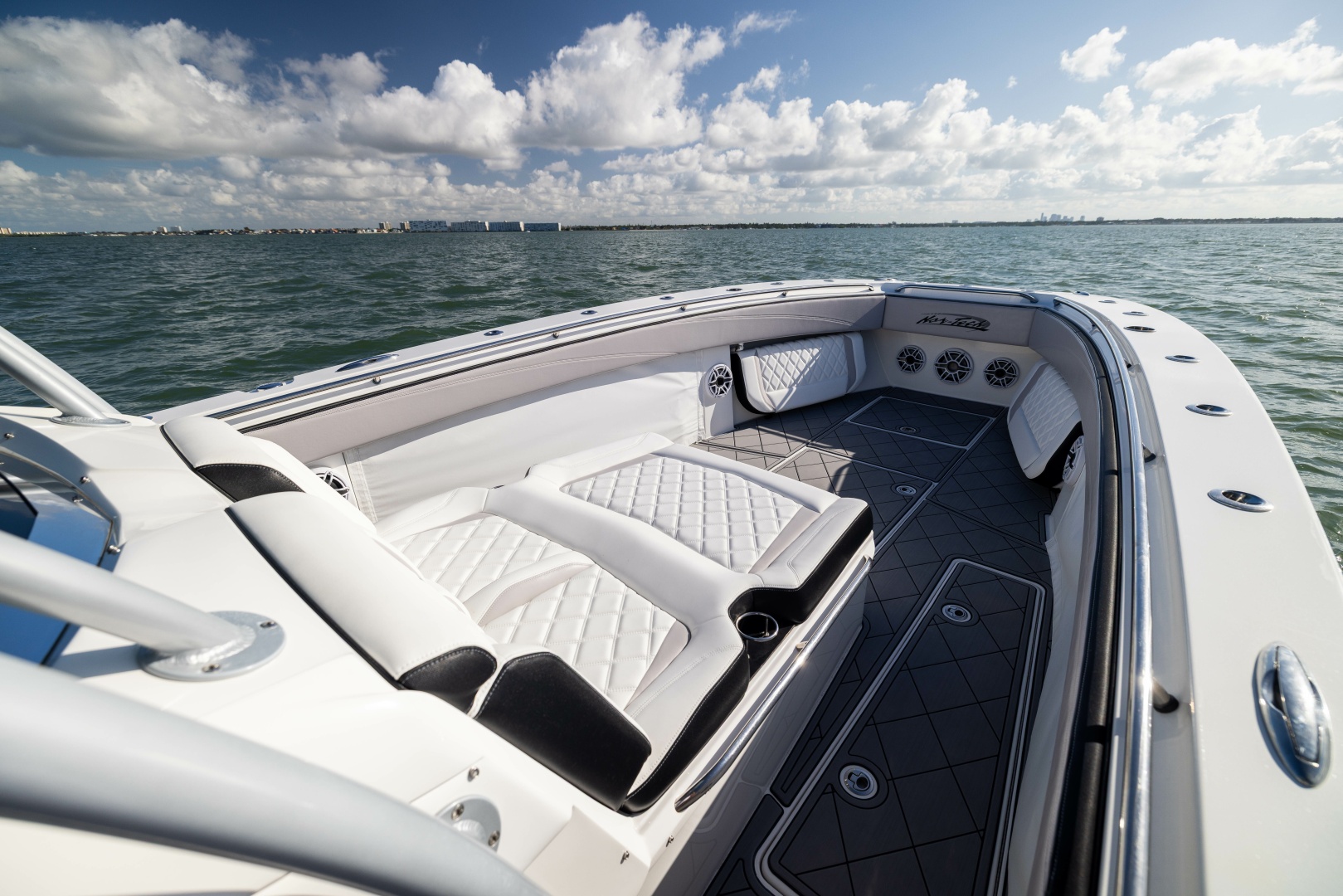 39ft Nor Tech Yacht For Sale