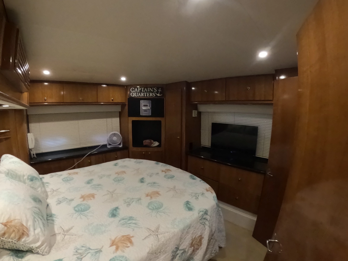 Carver 466 Motor Yacht Yacht For Sale