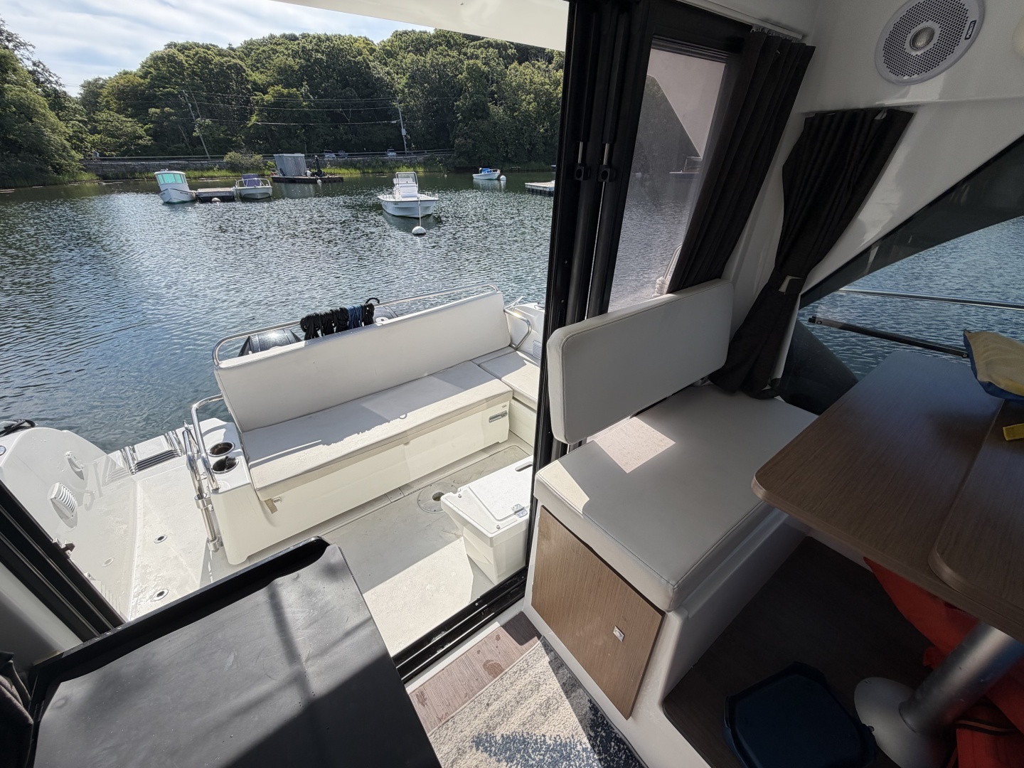27ft Beneteau Yacht For Sale
