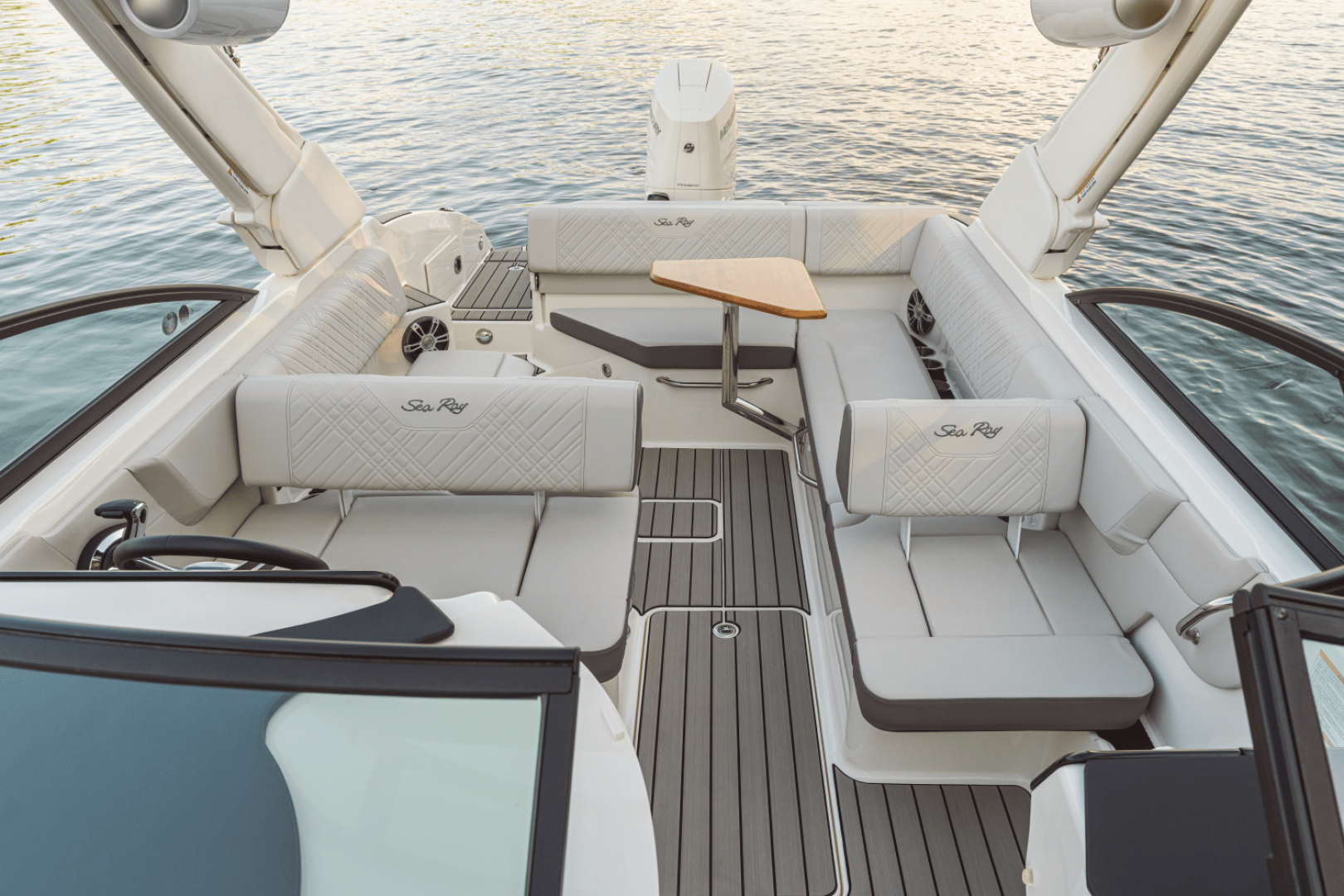 300ft Sea Ray Yacht For Sale